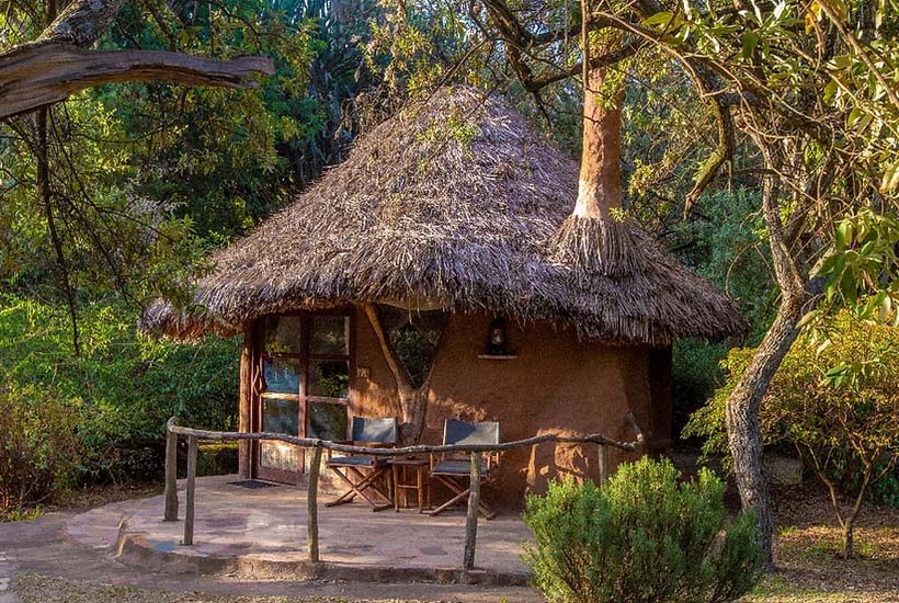 Luxury accommodation at Chui Lodge for Weekend Getaways in Kenya